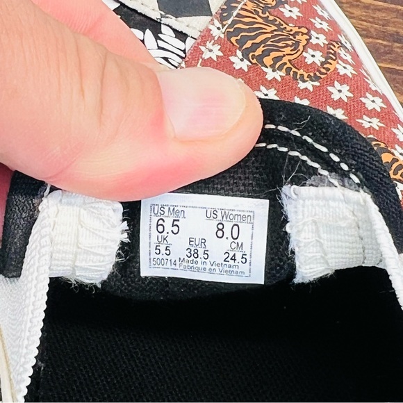Vans Classic Slip On Tiger Patchwork Sneakers - Picture 8 of 8